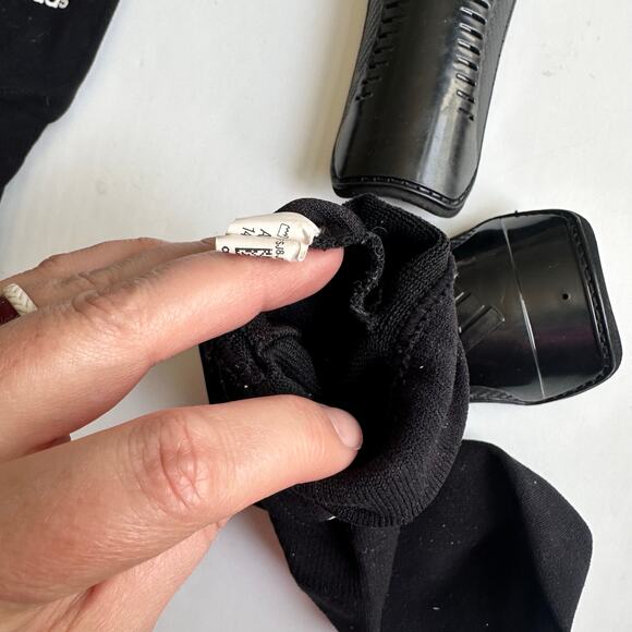 Adidas Soccer Sock Bundle with Chin Guards - Youth Medium - Picture 5 of 5